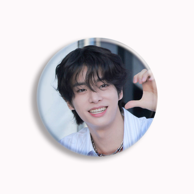Kpop Jake Sim Soft Button Pin  - đánh giá và giá Pin Button Badge