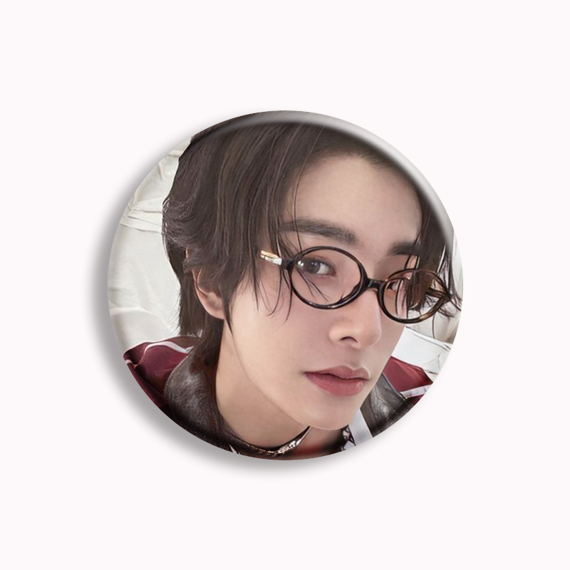 Kpop Jake Sim Soft Button Pin  - đánh giá và giá Pin Button Badge