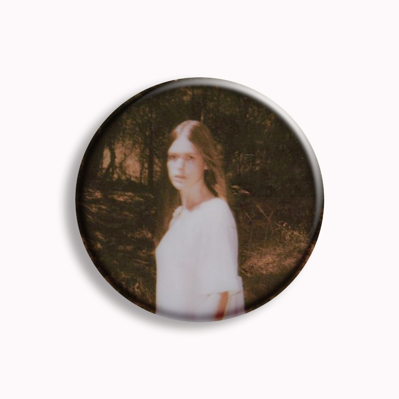 Singer Ethel Cain But Still Be - đánh giá và giá Pin Button Badge